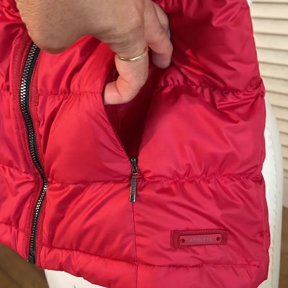 ATHLETA Puffer Vest  - Picture 4 of 13